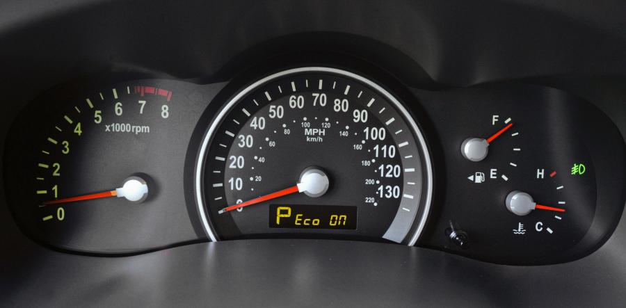  Kia Sedona 2010 года  (фото 30 из 54)